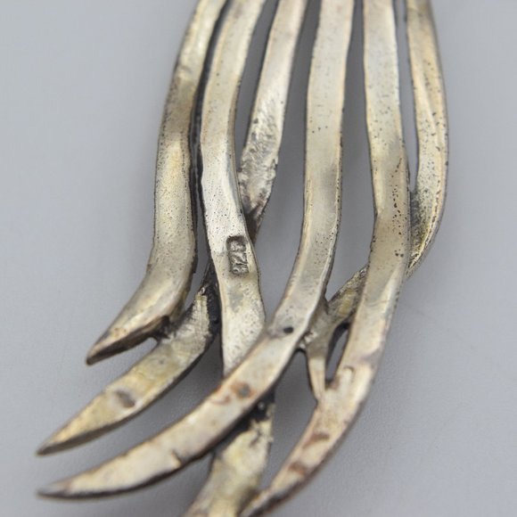 Vintage Sterling Silver, Onyx, Marcasite, & Garnet Crested Long Tail Bird Brooch - Picture 8 of 13